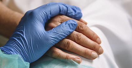 Intervención en la atención sociosanitaria en instituciones